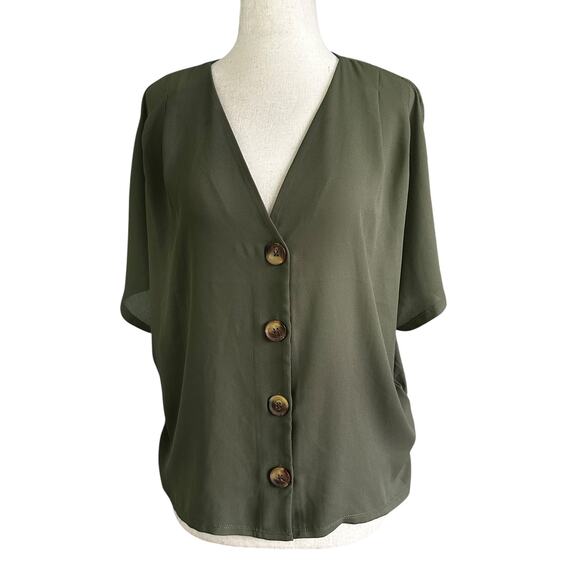 Express Green V-neck Blouse Women's Top Size Small | 63-34 - Picture 1 of 6